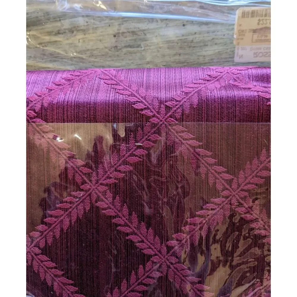 Lenox Laurel Leaf Red Cotton Blend Rectangular Tablecloth 70x86